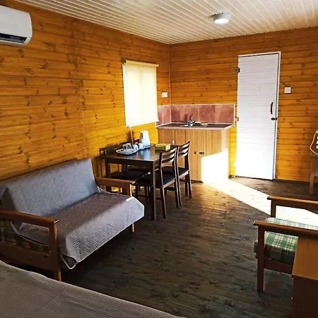 Ferienhaus Glamping In The Middle Of Nowhere Paphos